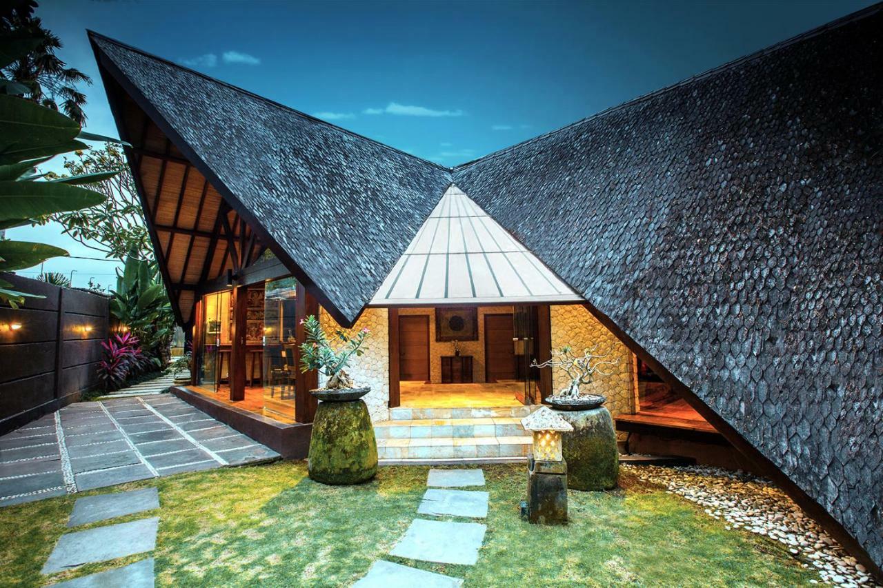 Seminyak Villa Kalyca Exteriör bild