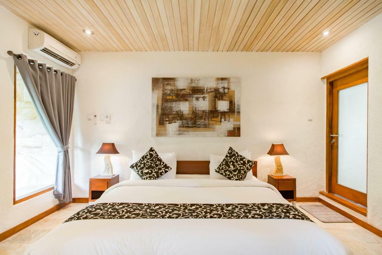 Seminyak Villa Kalyca Exteriör bild