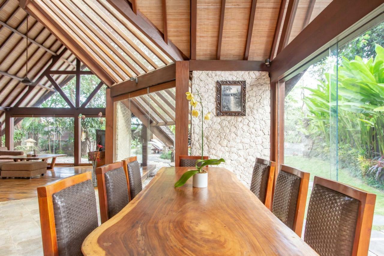 Seminyak Villa Kalyca Exteriör bild