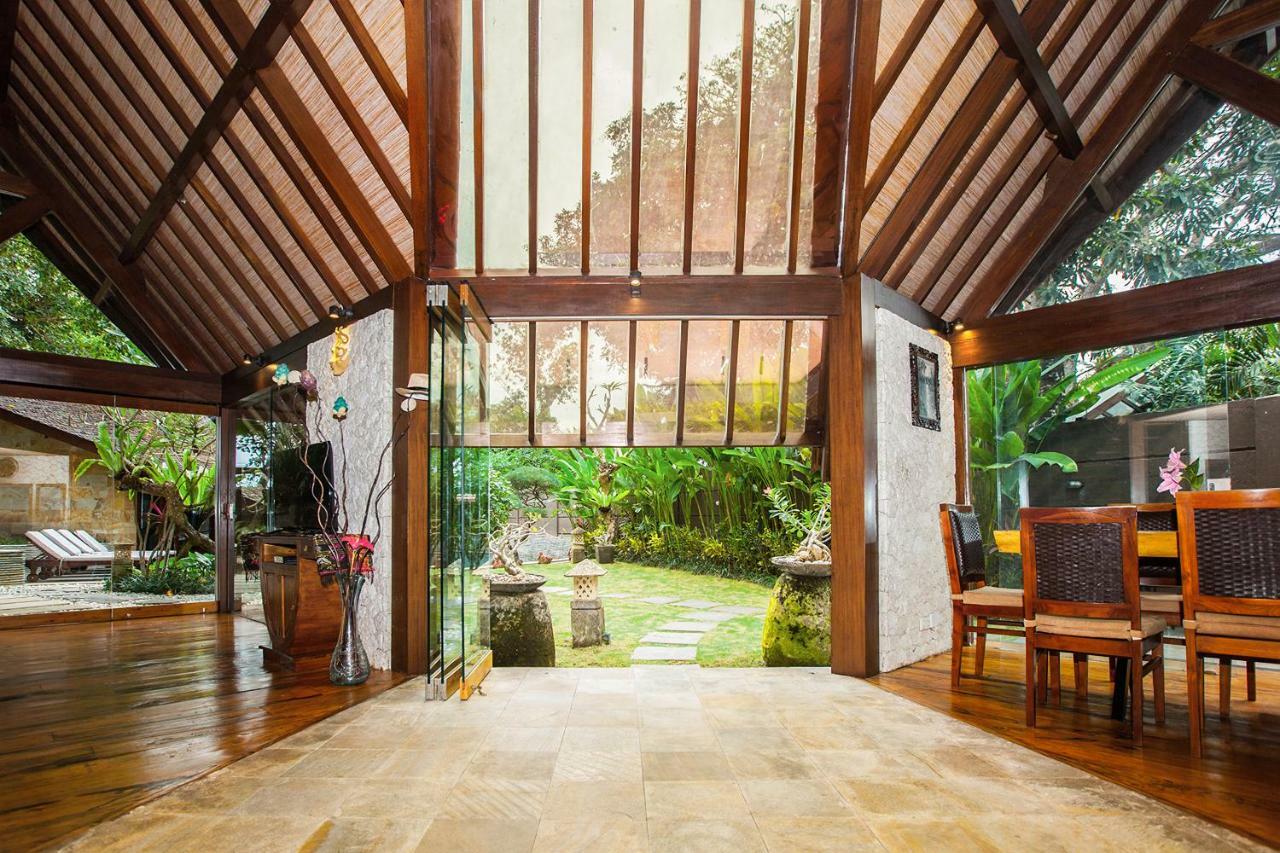 Seminyak Villa Kalyca Exteriör bild