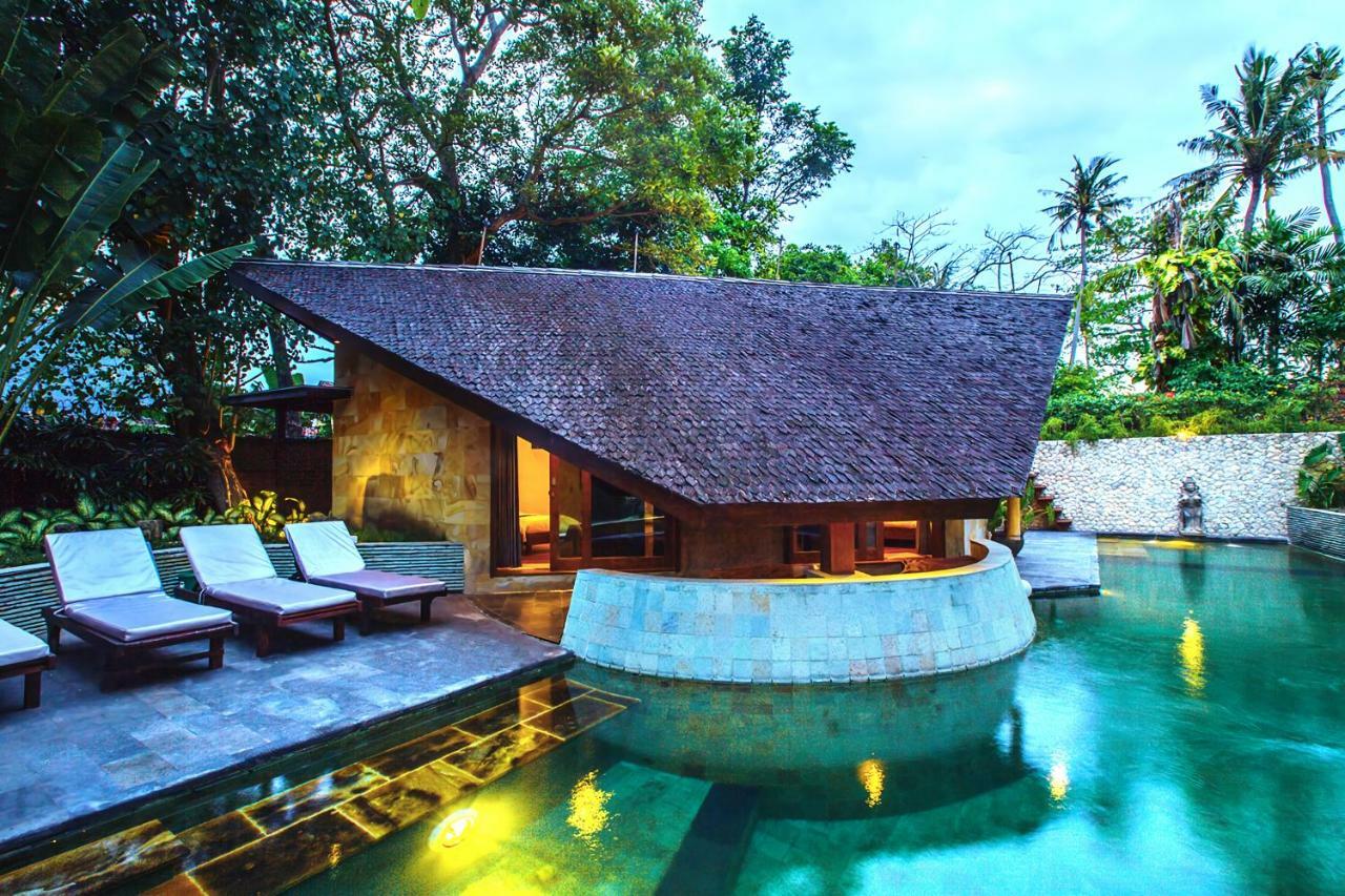 Seminyak Villa Kalyca Exteriör bild