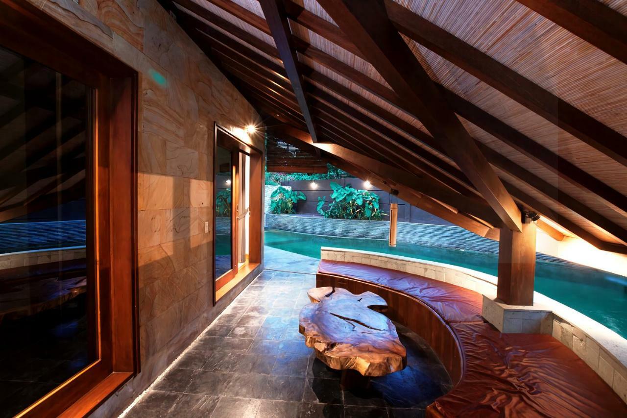 Seminyak Villa Kalyca Exteriör bild