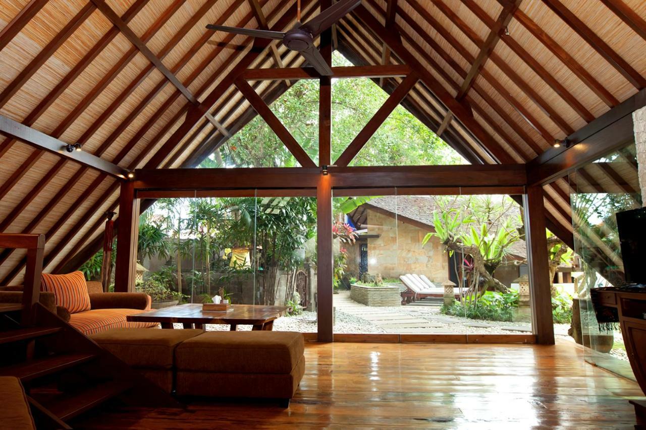 Seminyak Villa Kalyca Exteriör bild