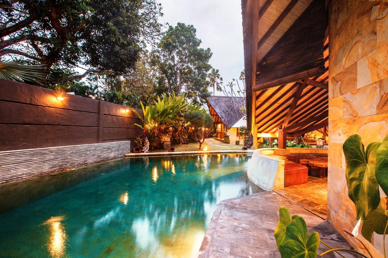 Seminyak Villa Kalyca Exteriör bild